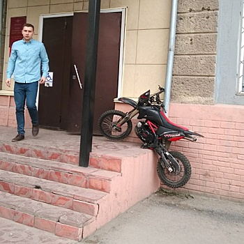 «Я паркуюсь как чудак»: плевать на полицию