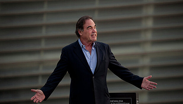 Оливер Стоун в ноябре посетит в Москву