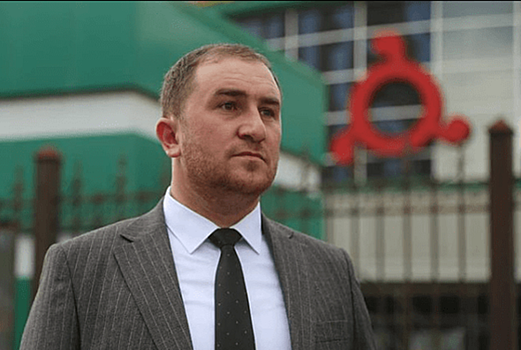 Бывшего мэра Магаса объявили в розыск