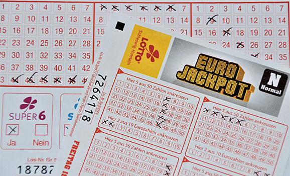 Россиянка украла 800 лотерейных билетов из зависти к чужому выигрышу