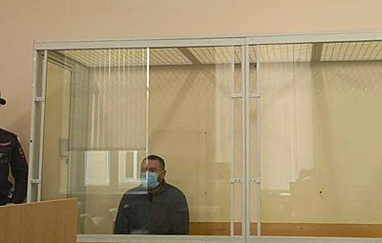 Еще двух представителей фирмы арестовали за продажу суррогата в Ленобласти