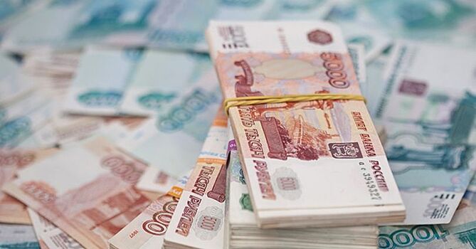 Около шестисот тысяч крымчан получают матподдержку