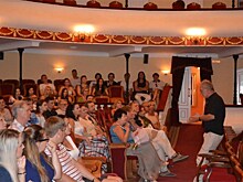 Астраханский драматический театр озвучил планы на новый сезон