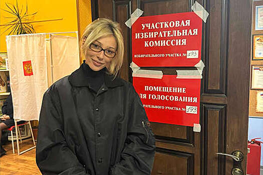 Блогерша Настя Ивлеева не приехала в суд по делу о дискредитации армии РФ