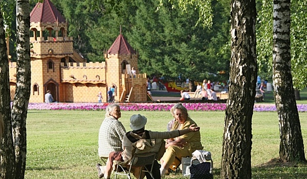 Первыми студентами «Серебряного университета» стали пенсионеры из Соколиной горы