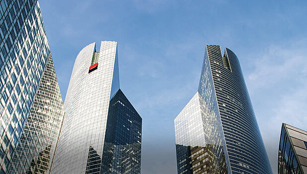 Societe Generale в рамках реорганизации сократит около 550 сотрудников