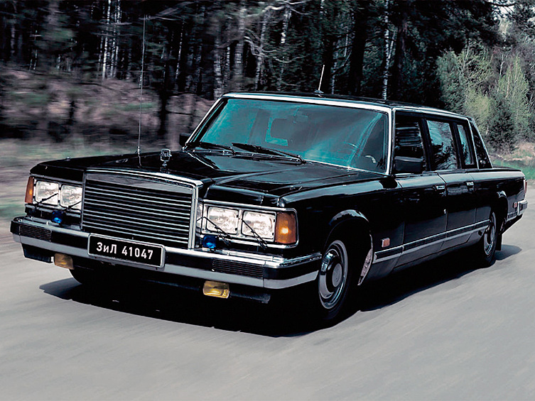 Лимузин ЗИЛ-41047 был разработан в связи с приходом к власти нового генсека ЦК КПСС Михаила Горбачева в 1985 году.