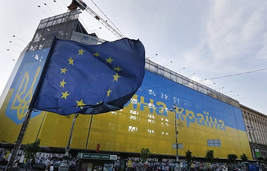 Украина сократила товарооборот с ЕС и РФ