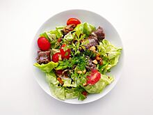 Что съесть перед сном: два полезных варианта