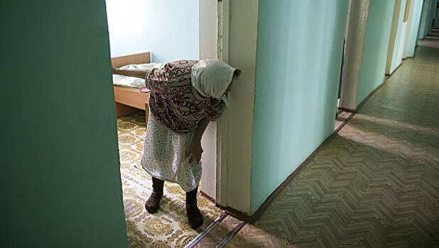 Инвалида искупали в кипятке в доме престарелых