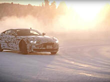 Aston Martin заснял на видео скользящий суперкар DB11