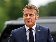 Макрон умом не блещет