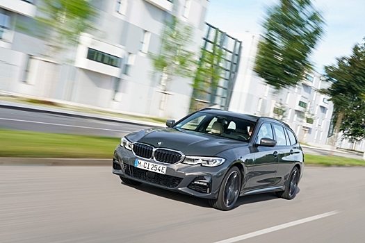 BMW представил плагин-гибридные версии 3 Series и 5 Series