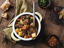 Жаркое из свинины по-ивлевски: сытное блюдо для семейного ужина