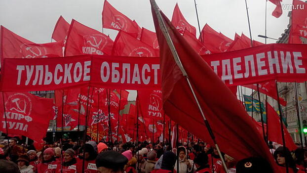 Отметить столетие Великого октября приехали гости со всего мира