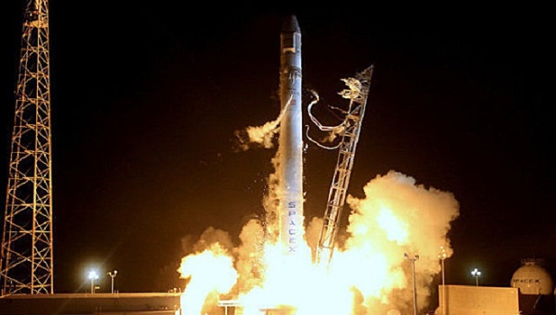 SpaceX прокомментировала крушение ракеты Falcone 9