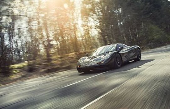 Названы самые быстрые суперкары современности
