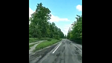 Подрядчик объяснил разметку на грунтовой дороге под Саратовом «настройкой оборудования»