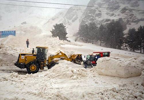Раскрыты подробности о попавших под лавину в Магаданской области россиянах