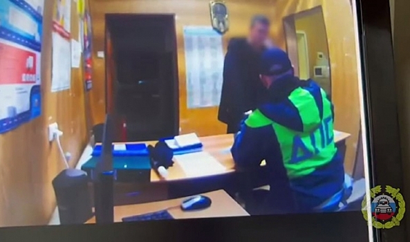 Под Волгоградом на иностранца завели дело за попытку дать взятку инспектору ДПС