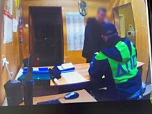 Под Волгоградом на иностранца завели дело за попытку дать взятку инспектору ДПС