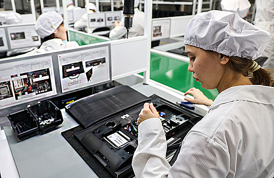 Reuters: власти РФ попросили бизнес представить свои идеи по отмене санкций