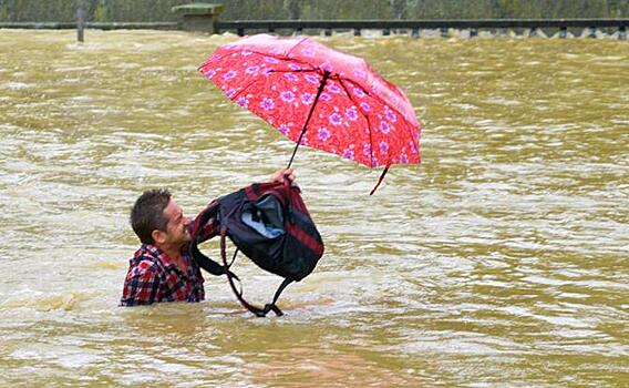 Синоптик «Фобос»: Крым, Кубань, Черное море в целом ждут 2-3 трудных дня, потом стихия успокоится