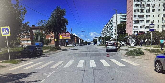 В Таганроге юная девушка оказалась под колесами автомобиля