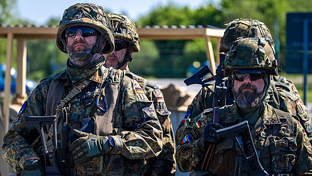 Песков заявил, что Германия снова становится опасной