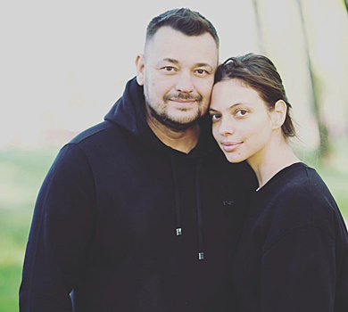 Жена Сергея Жукова прокомментировала слухи о четвертой беременности