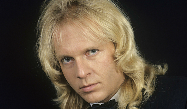 Друзей Криса Кельми отказались пускать на похороны