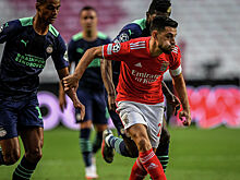 Обидчик «Спартака» в шаге от Лиги чемпионов. «Бенфика» удержала победу над ПСВ