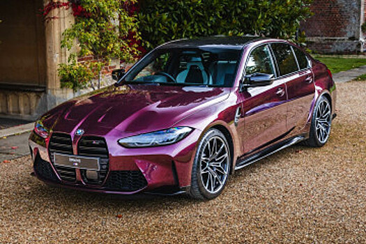 Представлен BMW M3 в цвете Wildberry Metallic