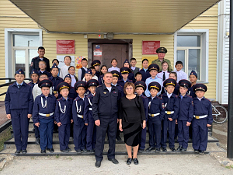 В Республике Алтай для учащихся полицейских кадетских классов проведен классный час