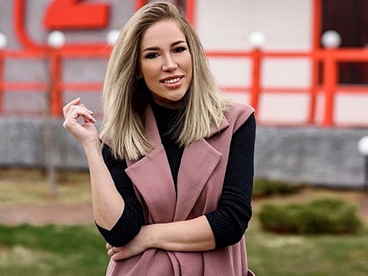 Дом 2 8 сентября. Бурханов дом 2. Настя бигрина дом 2. Дом 2 8 сентября. Дом 2 2008.