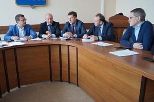 Депутаты Думы Дзержинска начали рассматривать отчеты руководителей города