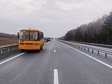На трассе Екатеринбург-Тюмень школьный автобус попал в ДТП