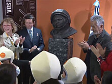 В аргентинском планетарии появился бюст Гагарина