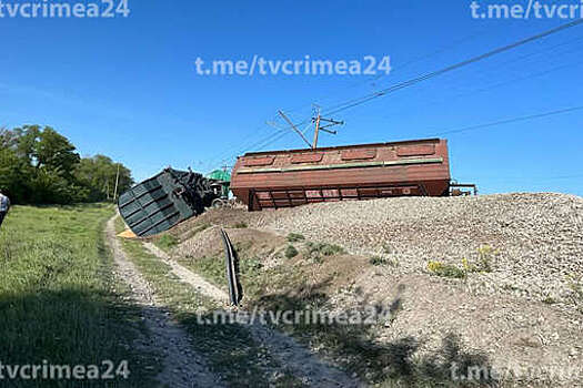 Глава Крыма Аксенов подтвердил данные о сходе вагонов с путей в Симферопольском районе