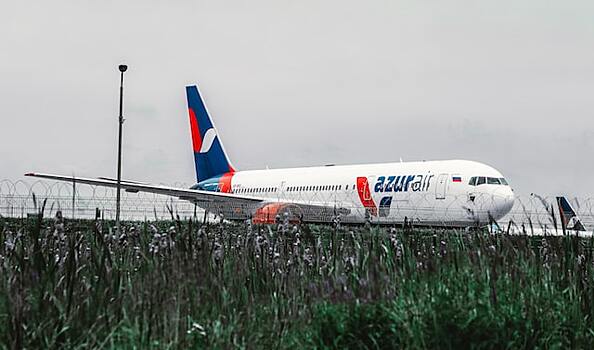 Режим ограничения полетов в 11 аэропортов решили продлить