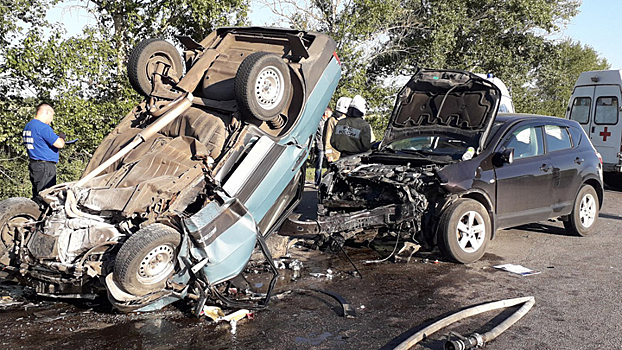 Последствия смертельного ДТП на выезде из Воронежа попали на видео