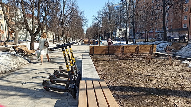 Ограждение сквера на Звездинке начали восстанавливать в Нижнем Новгороде