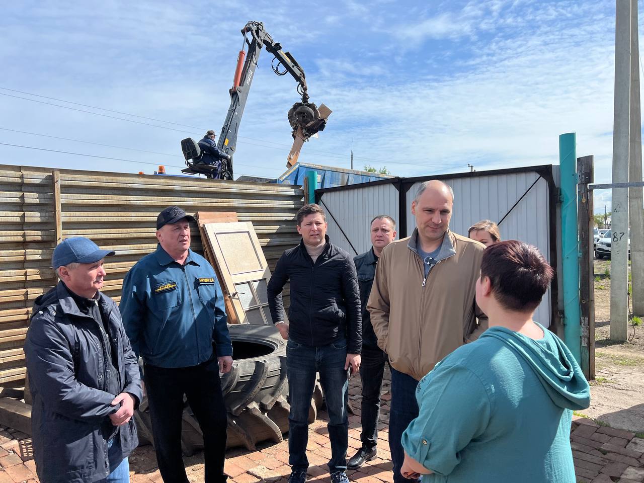 Глава региона Денис Паслер посетил пострадавших от наводнения оренбуржцев