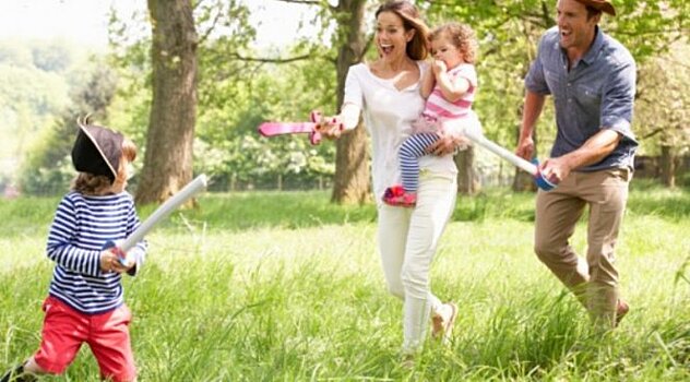 Подвижные игры защищают детей от депрессии в будущем