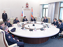 Виталий Шулика и Пан Ду Соб посетили подразделения столичной полиции