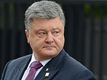 Порошенко лишил гражданства предложившего "арендовать" Крым депутата