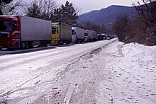 Верхний Ларс сегодня: дорога закрыта из-за непогоды