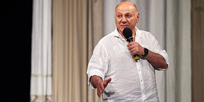 Знакомимся с «Дядей Жоржем». Как устроен новый спектакль Театра сатиры