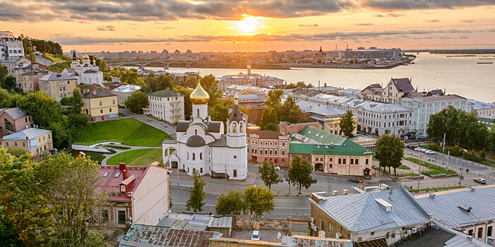 В Нижнем Новгороде вручили первые медали в честь 800-летия города