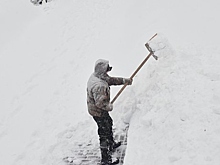 В чем польза уборки снега для организма